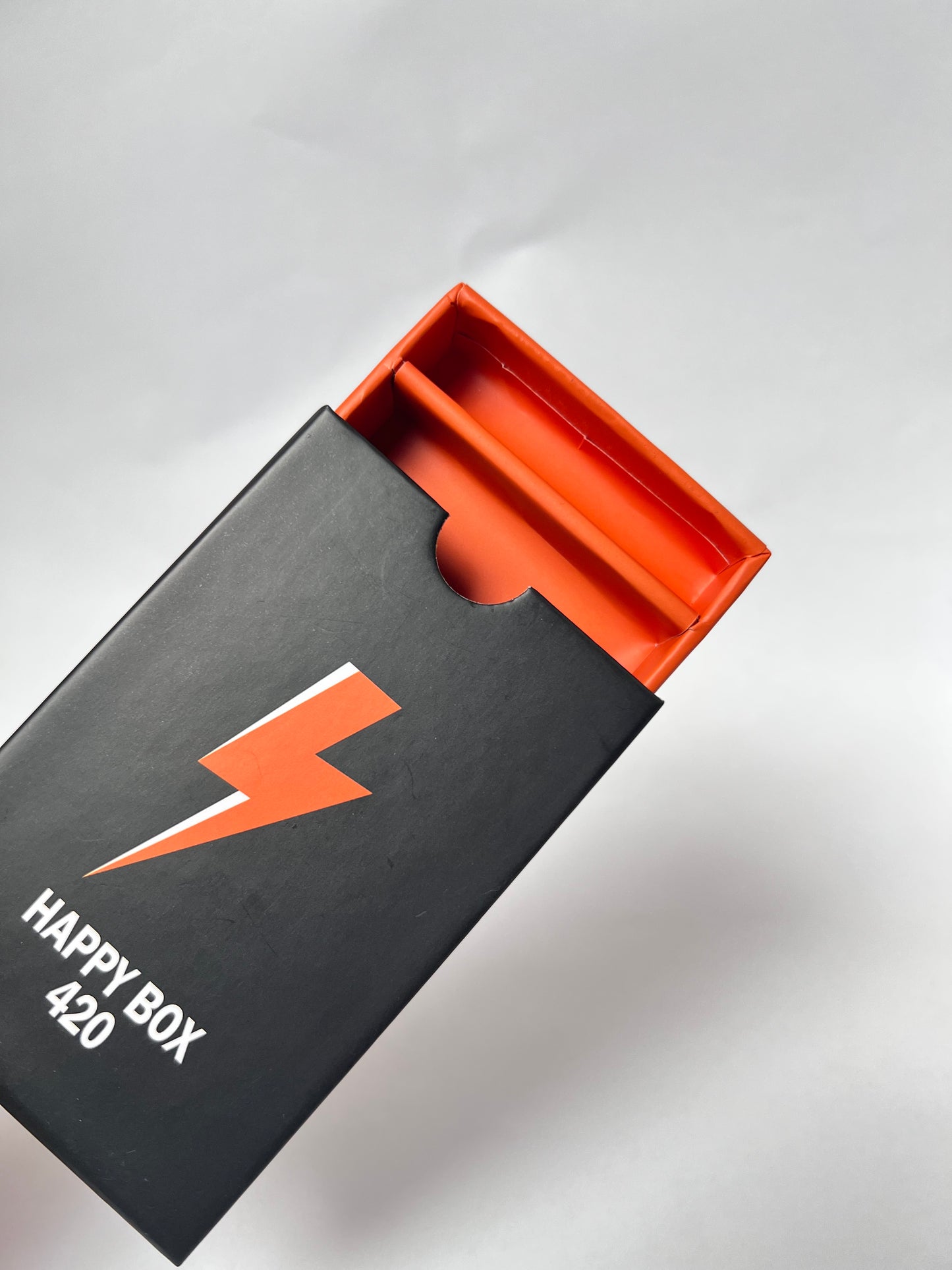 กล่องเก็บไม้ขีด Pre rolled Box บุหริ่ กันน้ำ กล่องกระดาษรีไซเคิล ไม่เป็นต่อสิ่งแวดล้อม